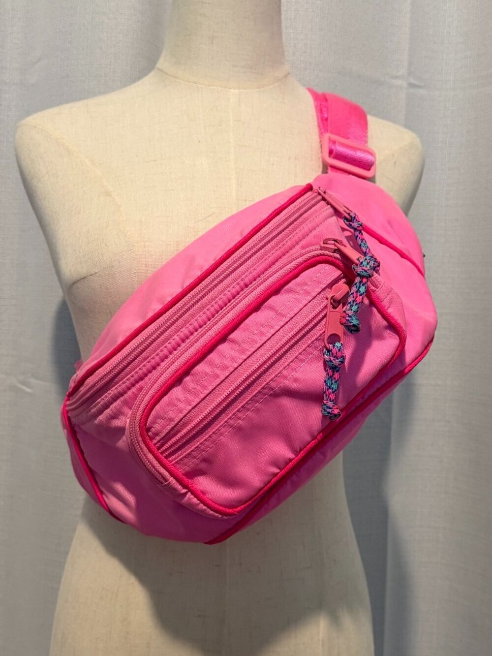 Mokuyobi Light Pink Multi-Pocket Fanny Pack Sling / Crossbody Bag